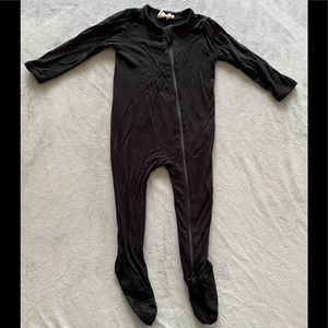 Kyte footie size 6-12 months midnight